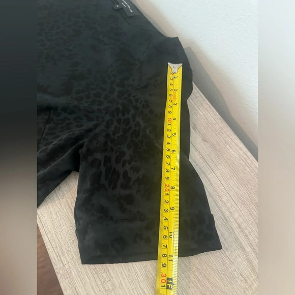 Hilton Hollis Leopard Animal Print Dressy Top Office Career Quiet Luxury XL - Picture 6 of 9